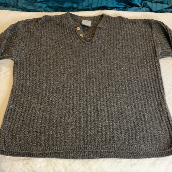 Northeast Outfitters Large Grey Men’s Sweater - Picture 6 of 11